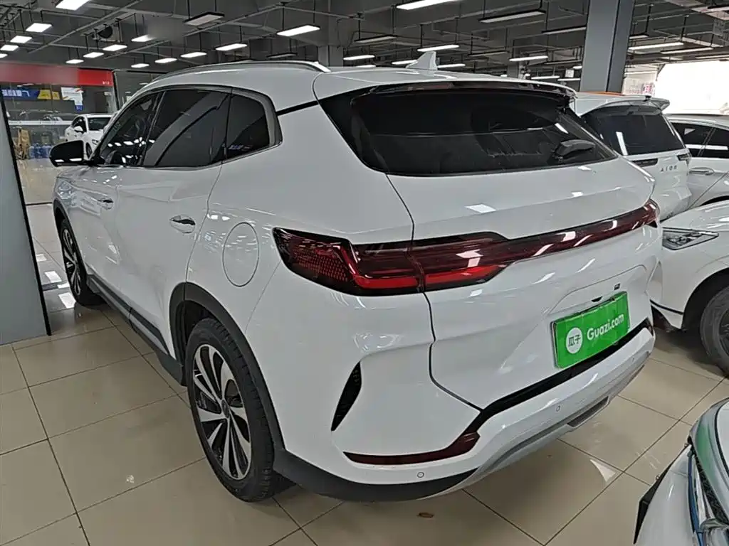 BYD Song PLUS PHEV 2023 Champion Edition DM-i 110KM Flagship фото 5