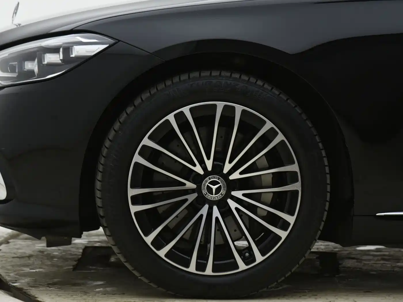 Mercedes-Benz S-Class New Energy 2023 S 450 e L Plug-in Hybrid Sedan фото 8
