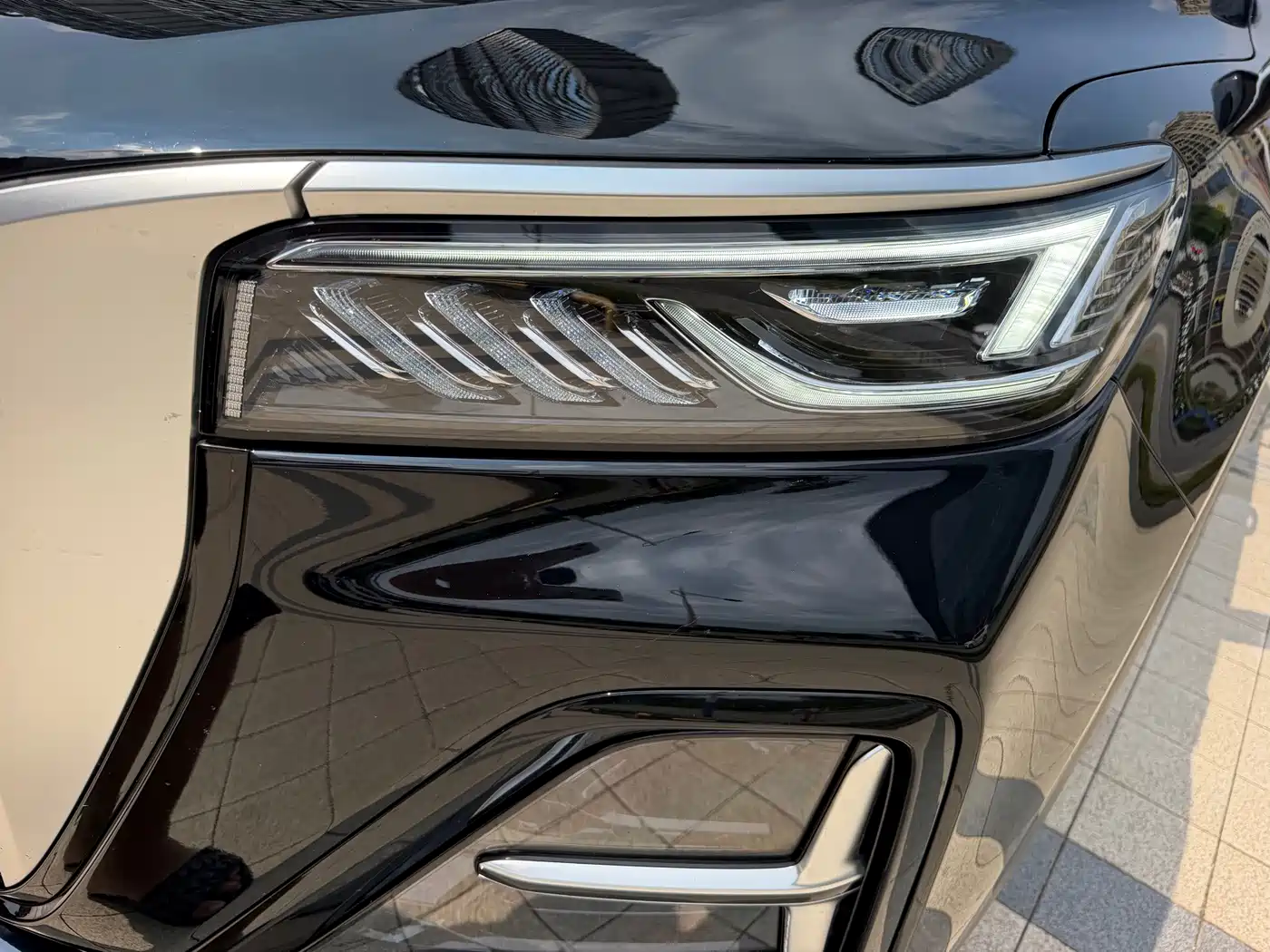 2026 Hongqi HS5