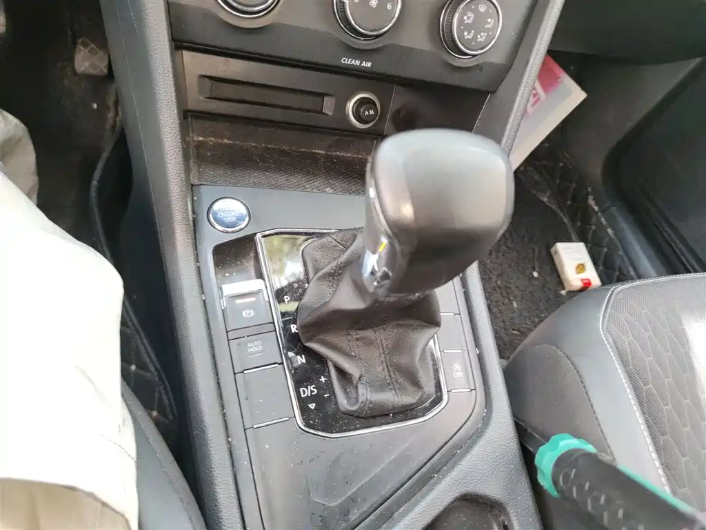 Volkswagen Tiguan L 2017 330TSI Automatic 2WD Trend Edition фото 10