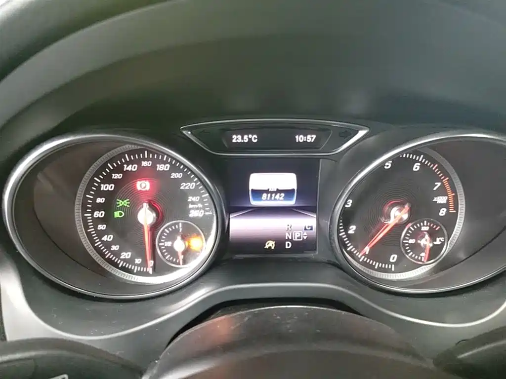 Mercedes-Benz CLA (Import) 2018 CLA 200 Dynamic Edition фото 12