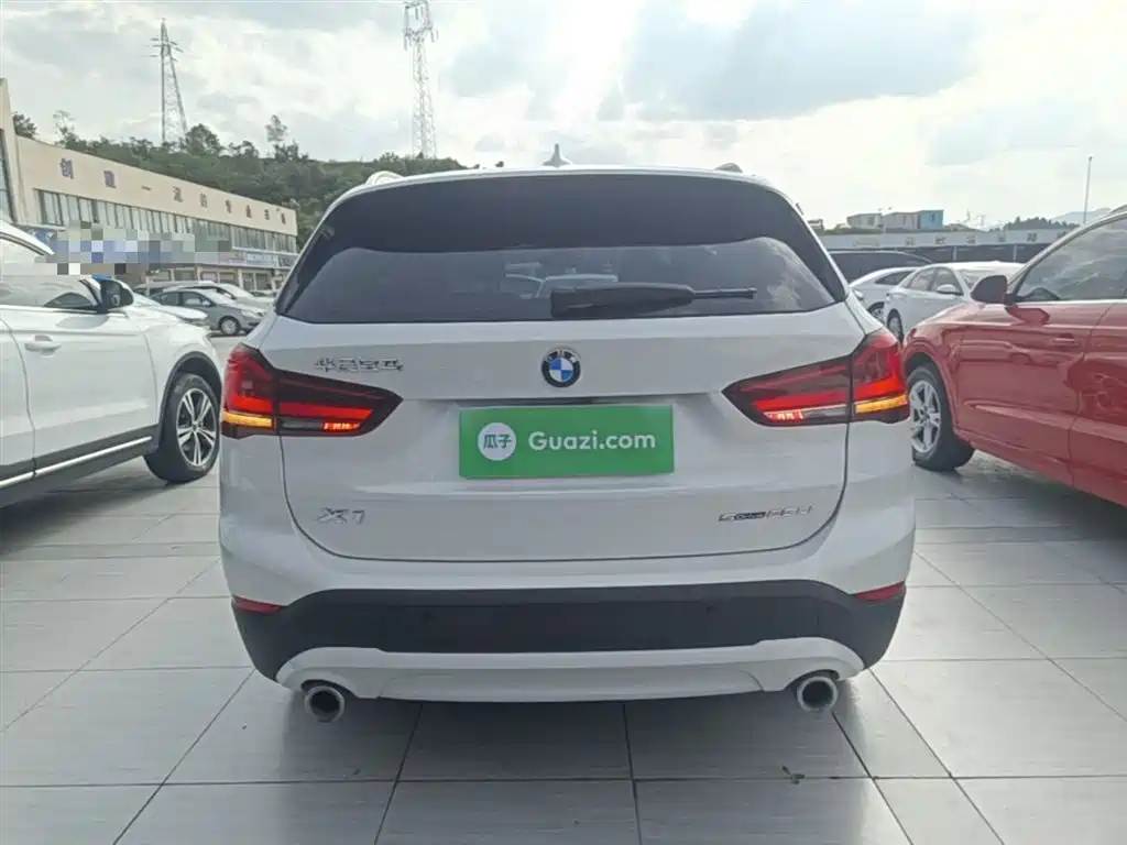 BMW X1