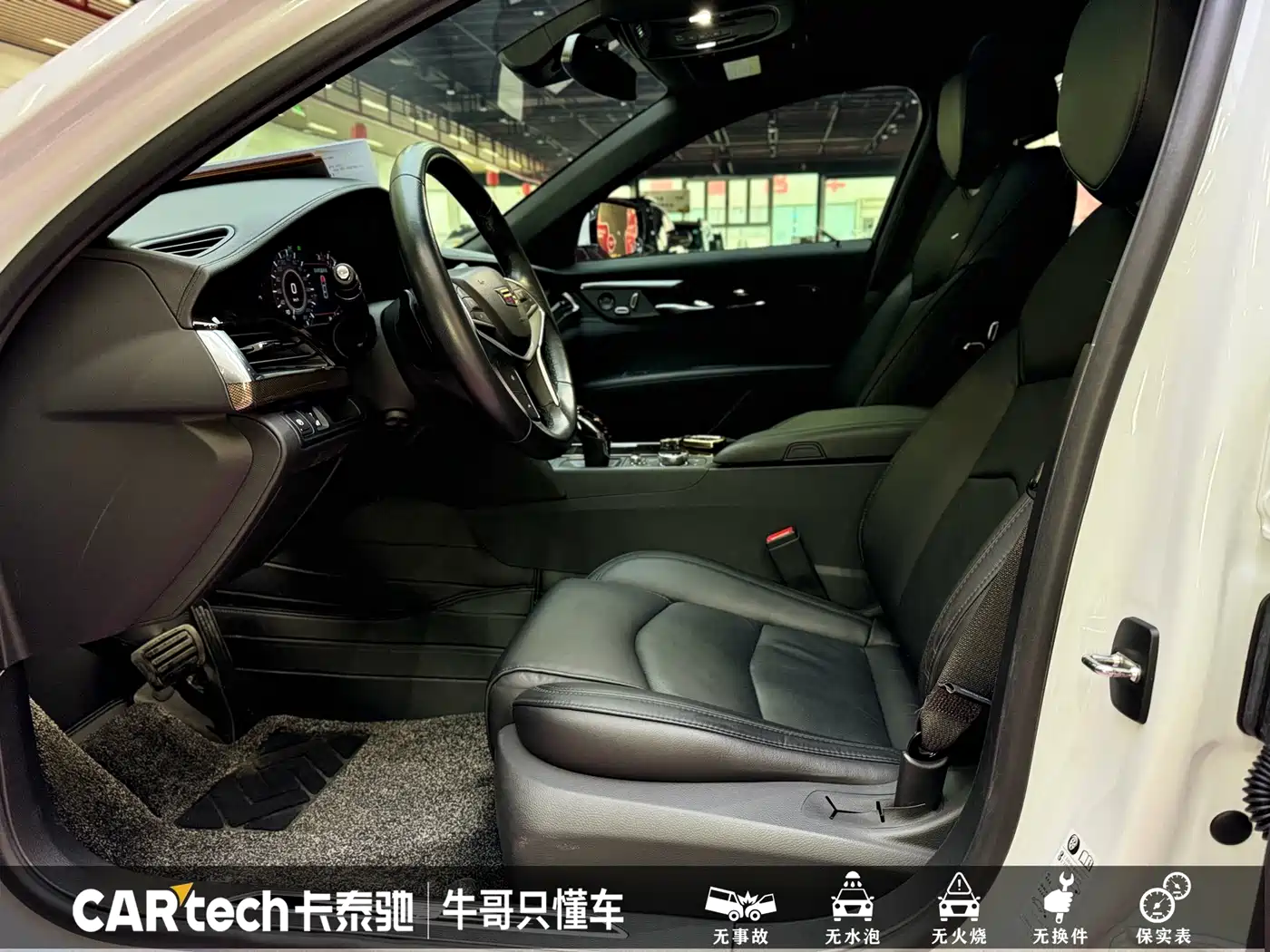 CADILLAC CT6