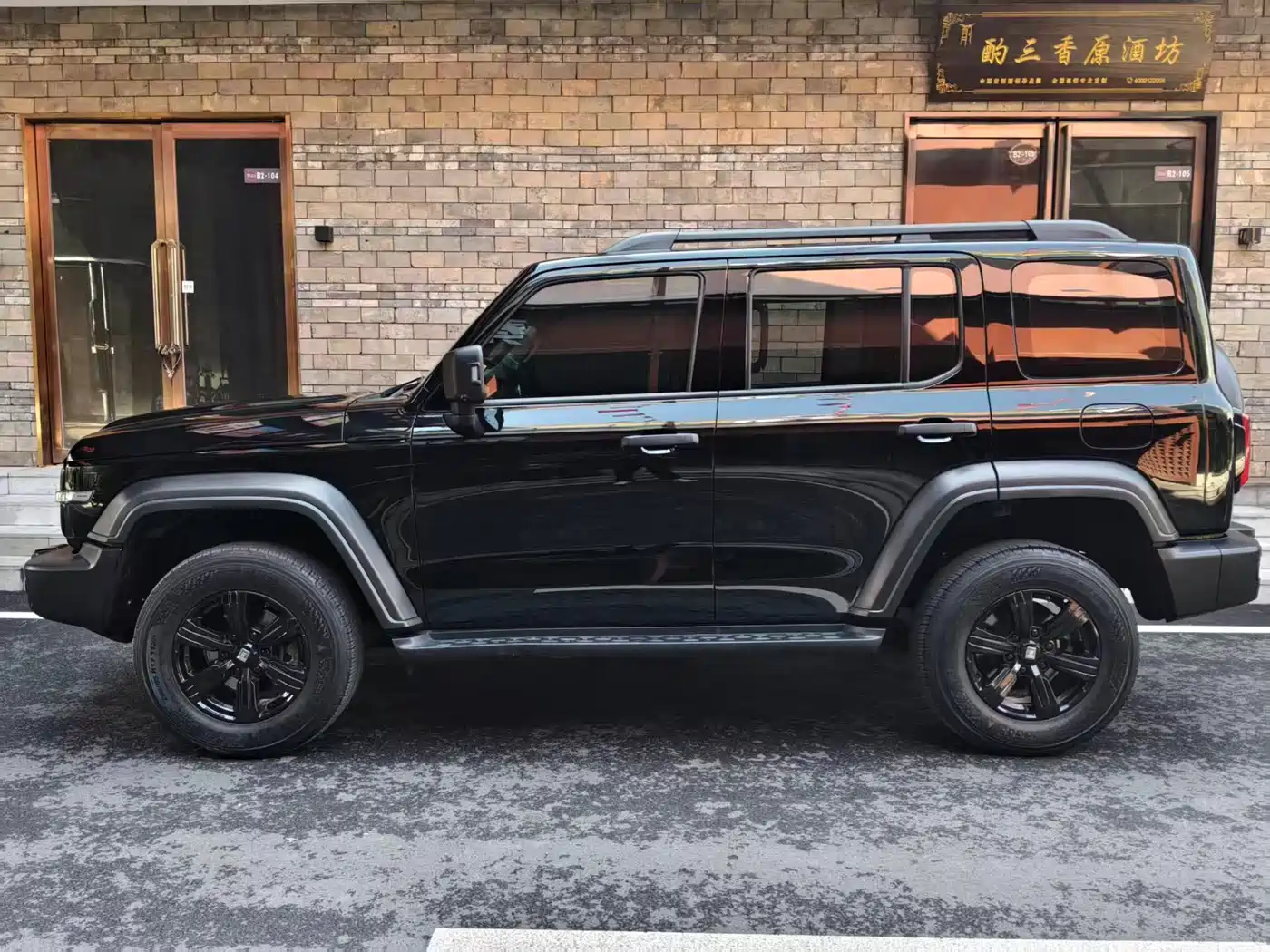 Tank 300 2023 Off-Road Edition 2.0T Conqueror фото 4