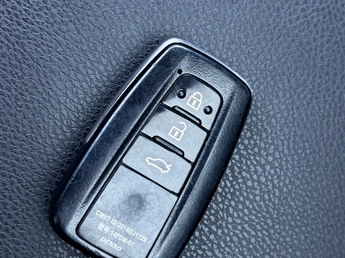 Toyota Camry 2019 2.5G Luxury Edition China VI фото 11