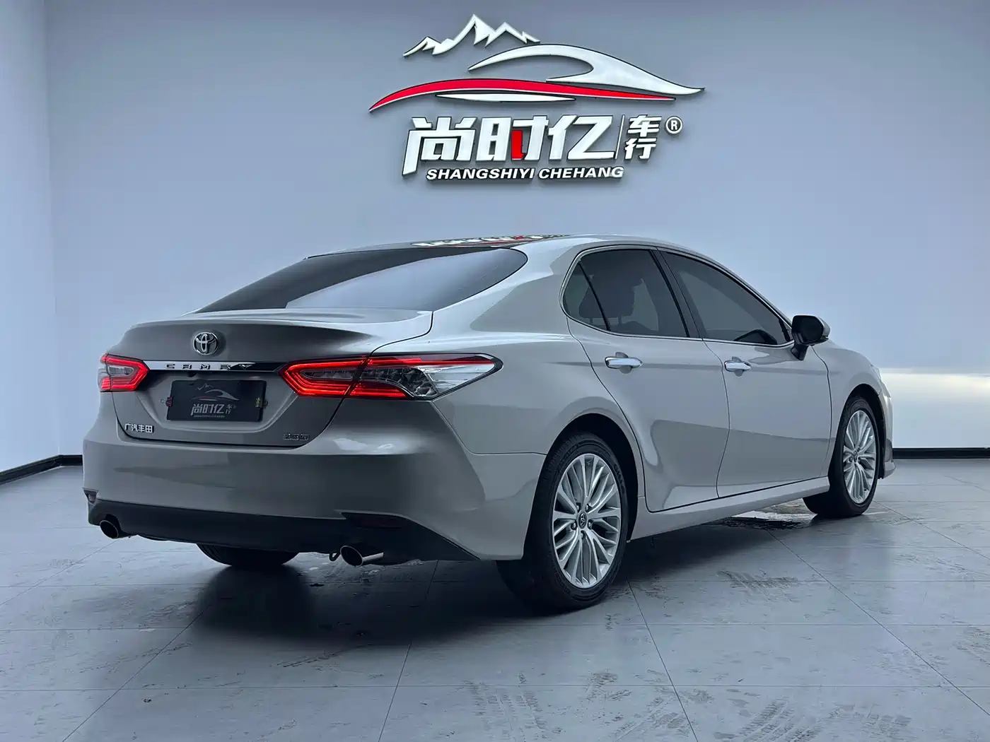 Toyota Camry 2019 2.5G Luxury Edition China VI фото 7