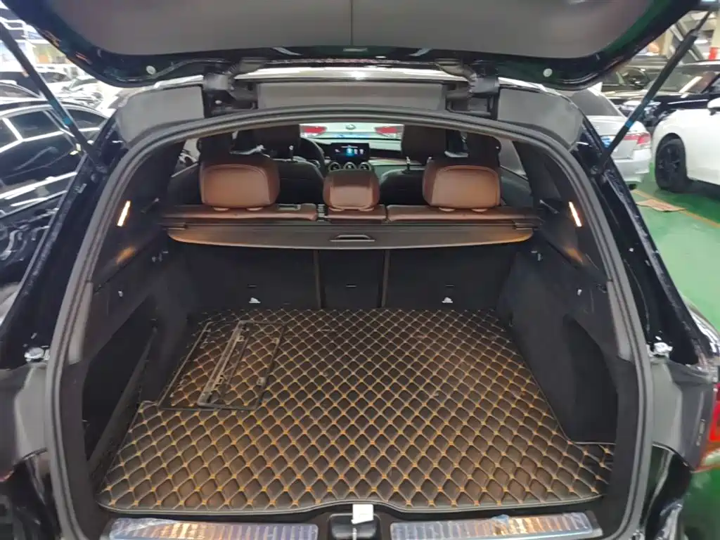 Mercedes-Benz GLC 2020 Facelift GLC 300 L 4MATIC Dynamic фото 19