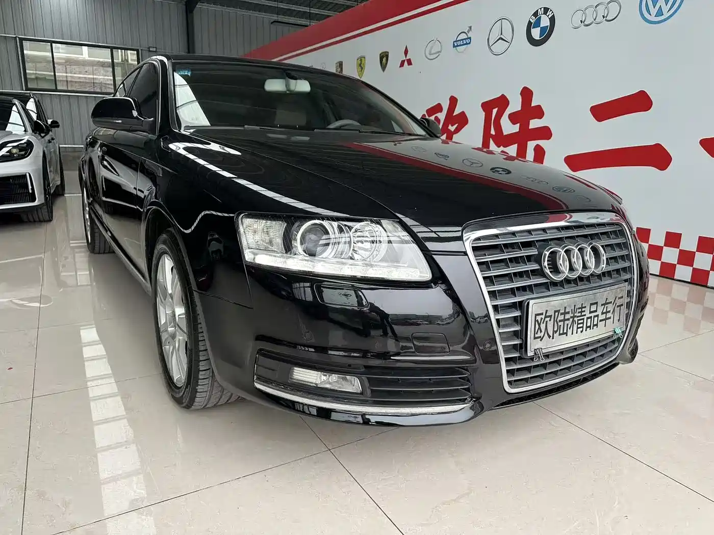 Audi A6L 2011 Model 2.4L Comfort фото 3