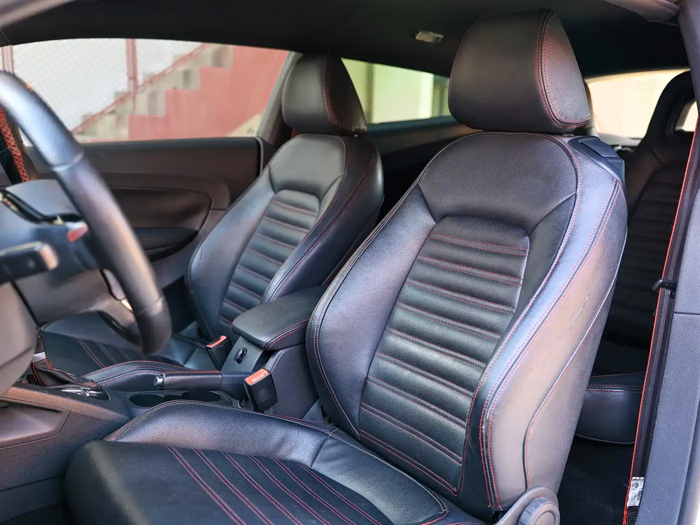 Volkswagen Scirocco 2013 1.4TSI GTS фото 12