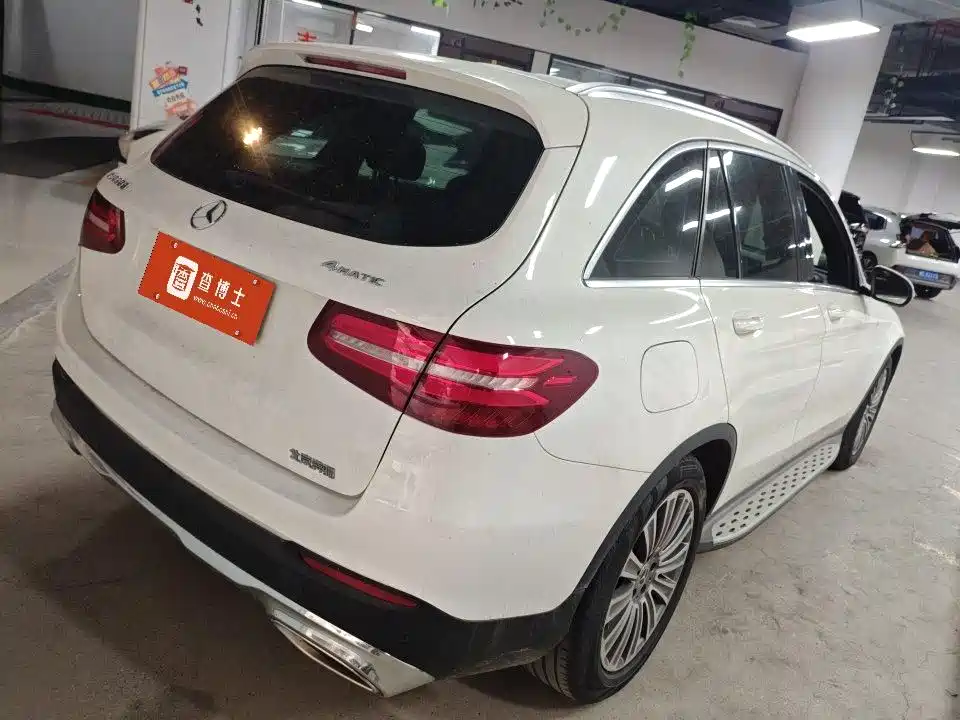 Mercedes-Benz GLC 2017 GLC 200 4MATIC фото 7