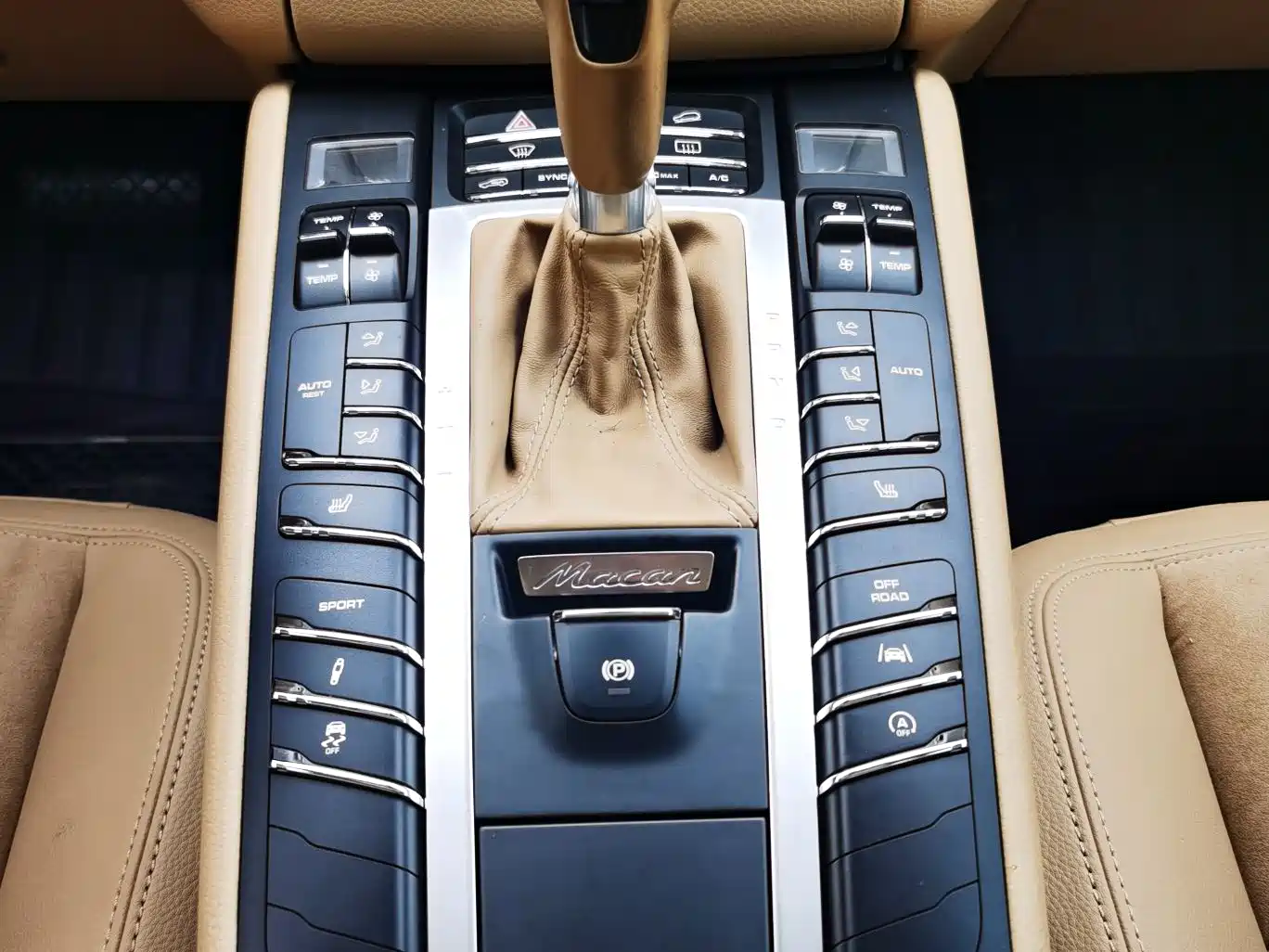 Porsche Macan 2017 Macan 2.0T фото 13