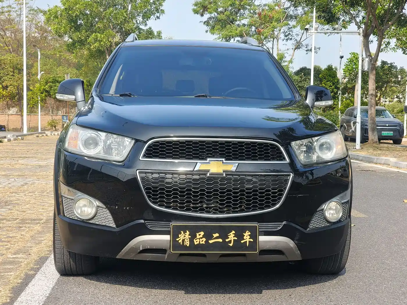Chevrolet Captiva 2012 2.4L 4WD Flagship Edition 7-Seater фото 2