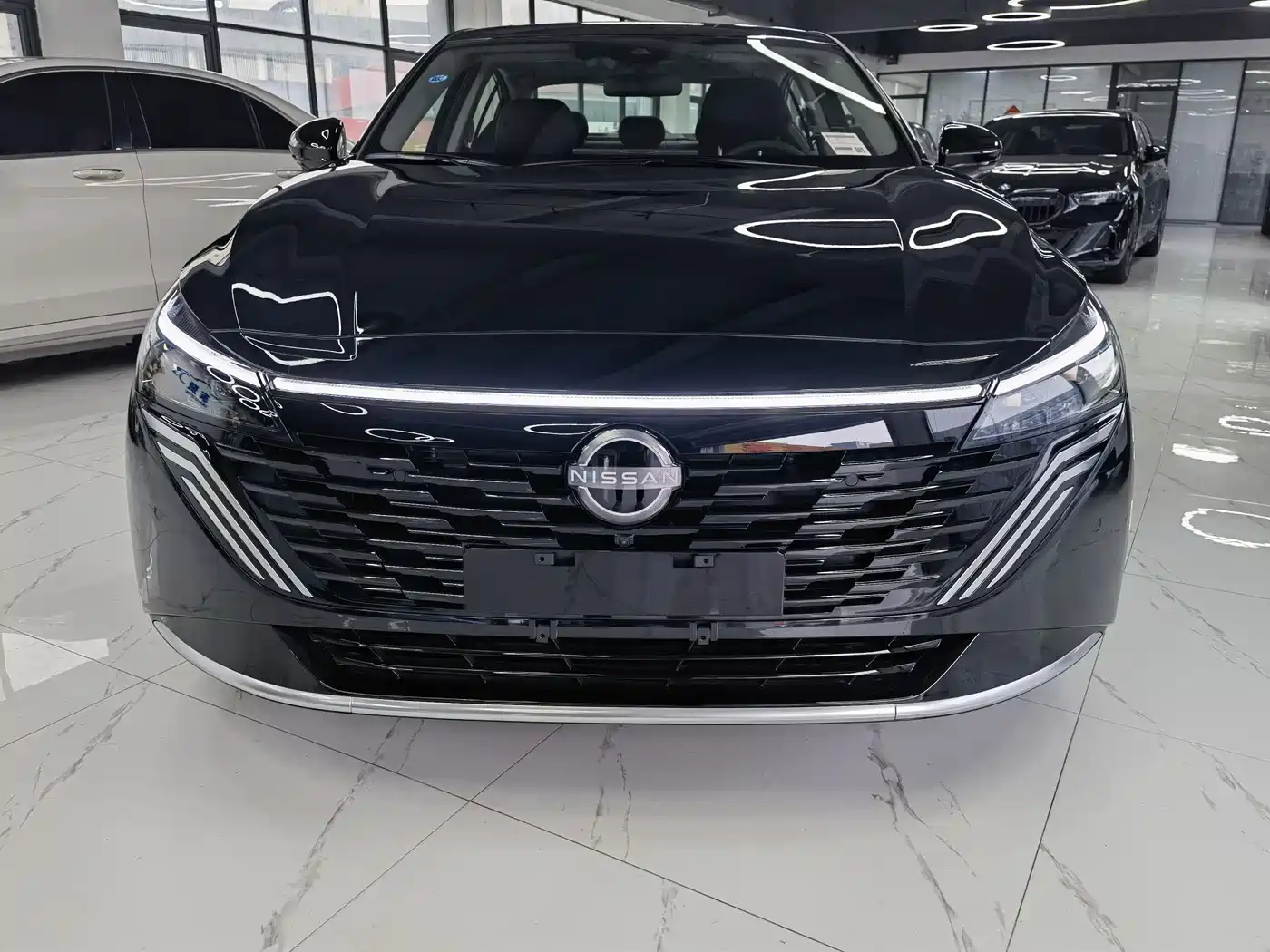 Nissan Teana 2026 2.0L PLUS фото 2