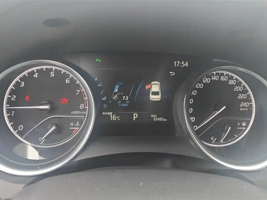 Toyota Camry 2019 Facelift 2.0G Luxury Edition фото 14