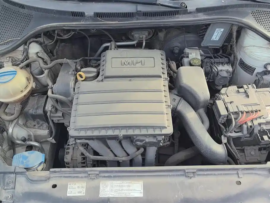 Volkswagen Jetta 2015 Value Edition 1.6L Manual Fashion фото 10
