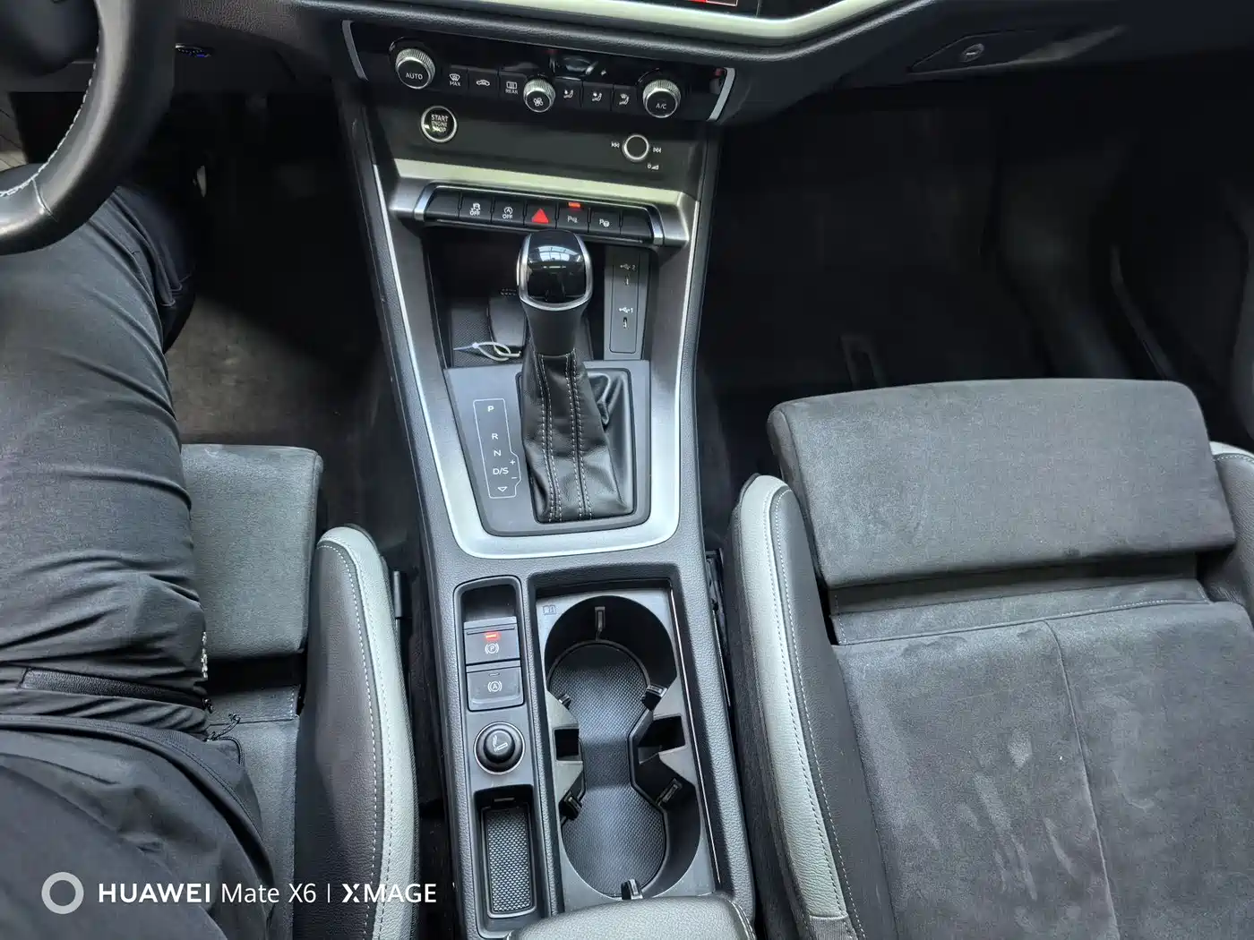 Audi Q3 2022 35 TFSI Fashion Dynamic фото 17