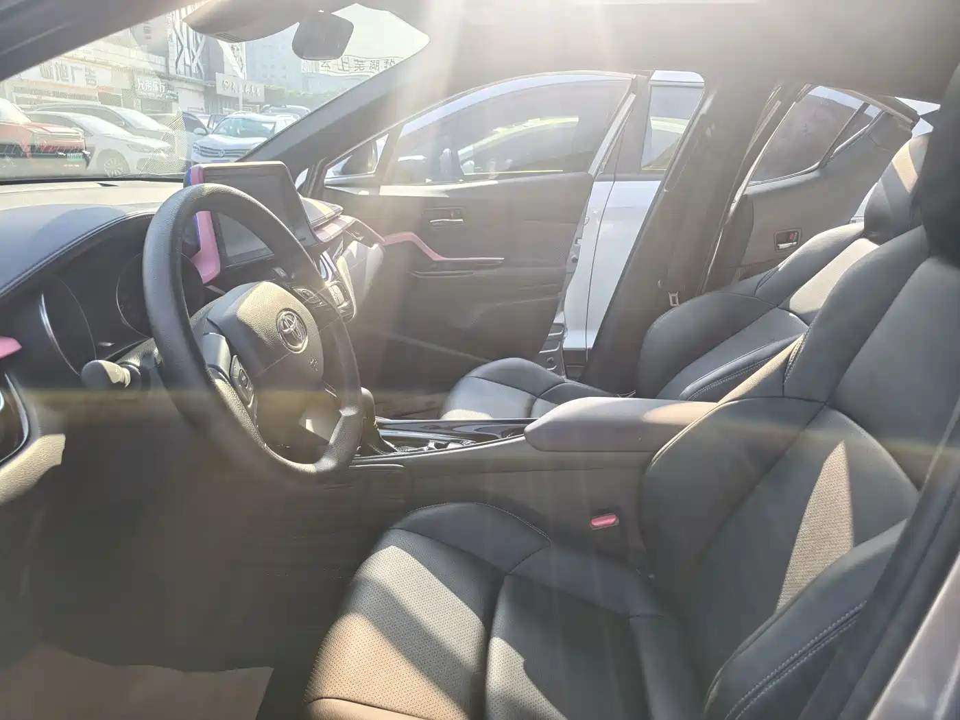 Toyota IZOA 2020 2.0L Yi Xiang Edition фото 3