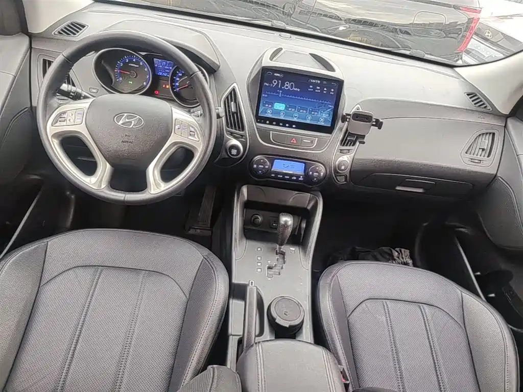 Hyundai Beijing Hyundai ix35 2015 2.0L Automatic 2WD Smart Type China IV фото 10