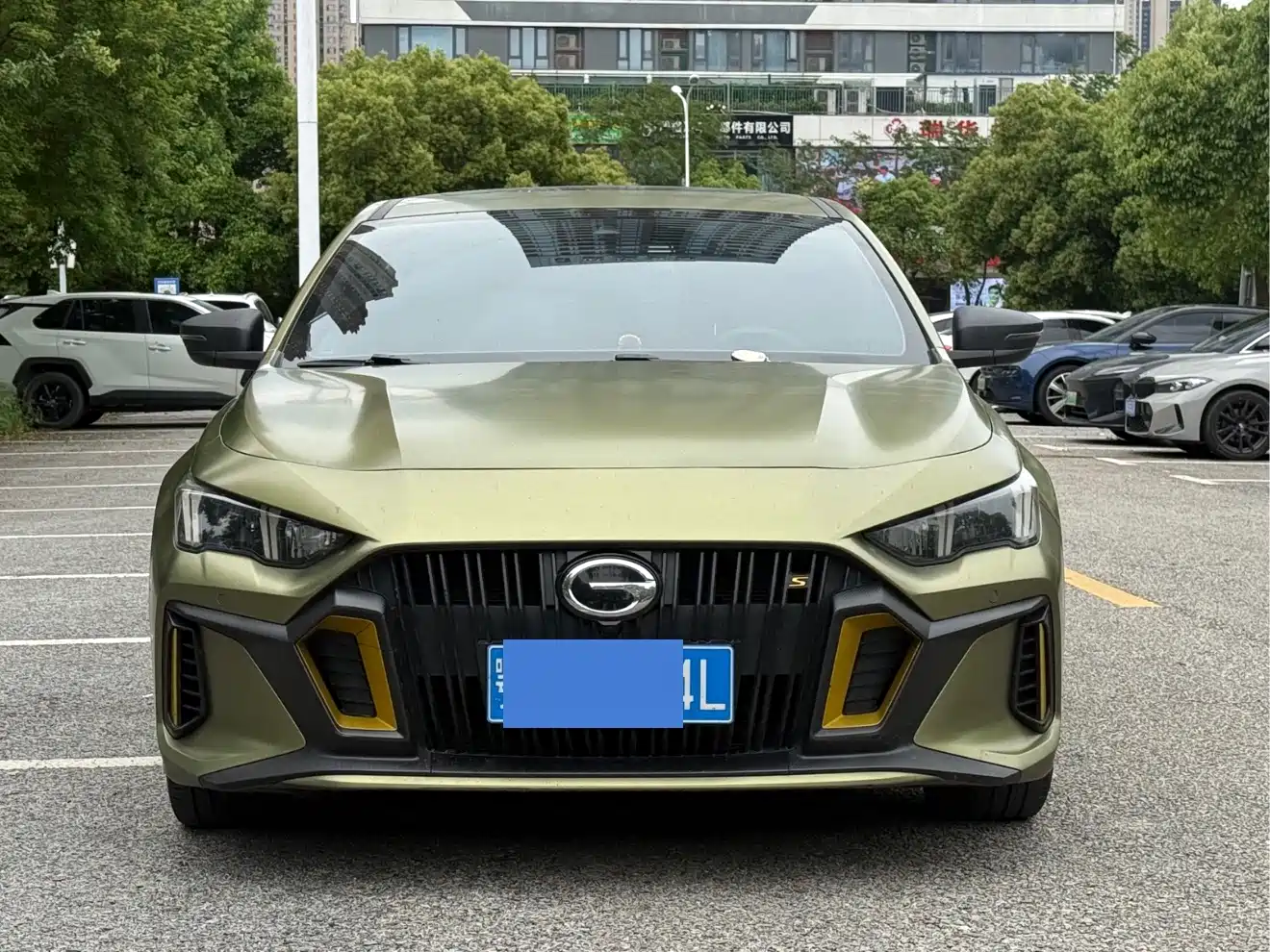 GAC Trumpchi Trumpchi Emkoo 2022 270T DCT J16 Galaxy Fighter Edition фото 2
