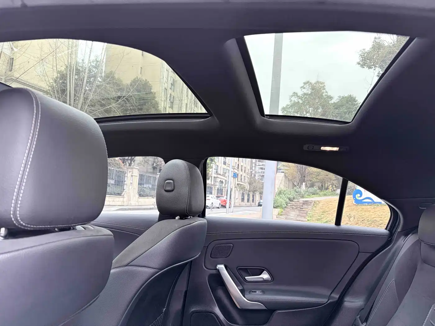 Mercedes-Benz A-Class 2019 A 200 L Sport Sedan фото 13