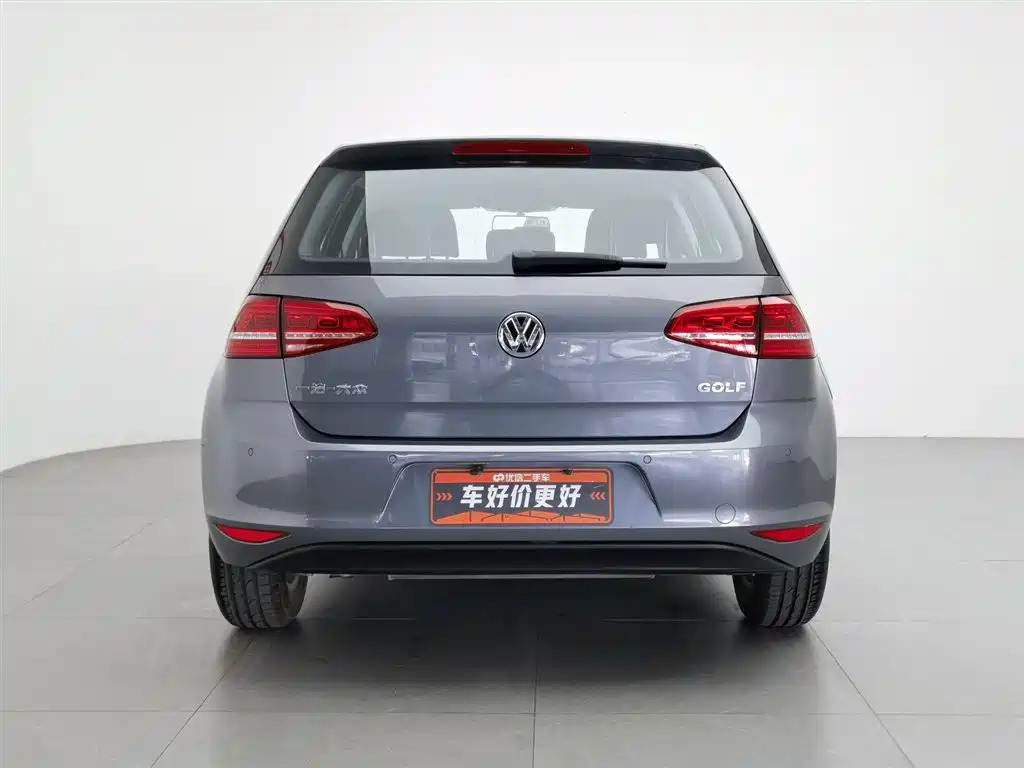Volkswagen Golf 2014 1.6L Manual Fashion Type фото 4