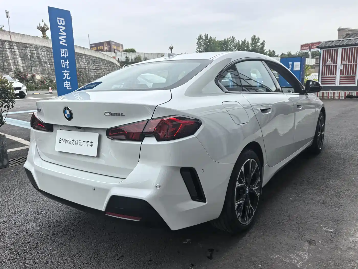 BMW 2 Series 2025 225L M Sport Package фото 4