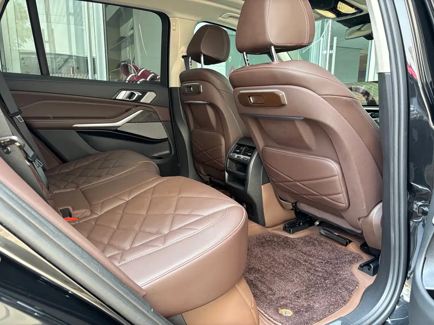 BMW X5 2025 Model xDrive 30Li Exclusive M Sport Blackout Package фото 13