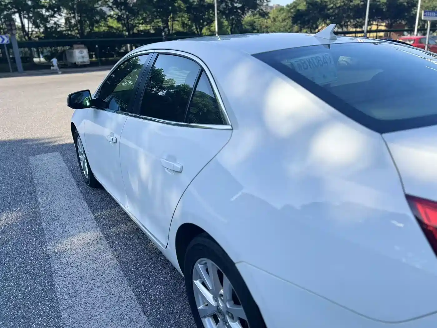 Chevrolet Malibu 2013 2.0L Automatic Luxury Edition фото 15