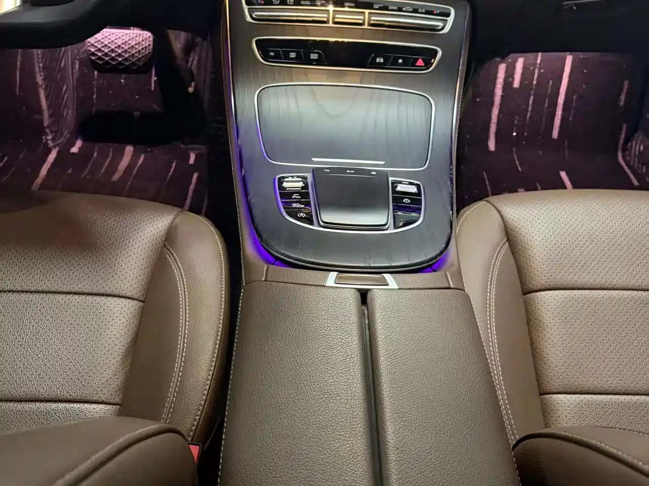 Mercedes-Benz E-Class 2021 E 300 L Luxury фото 9