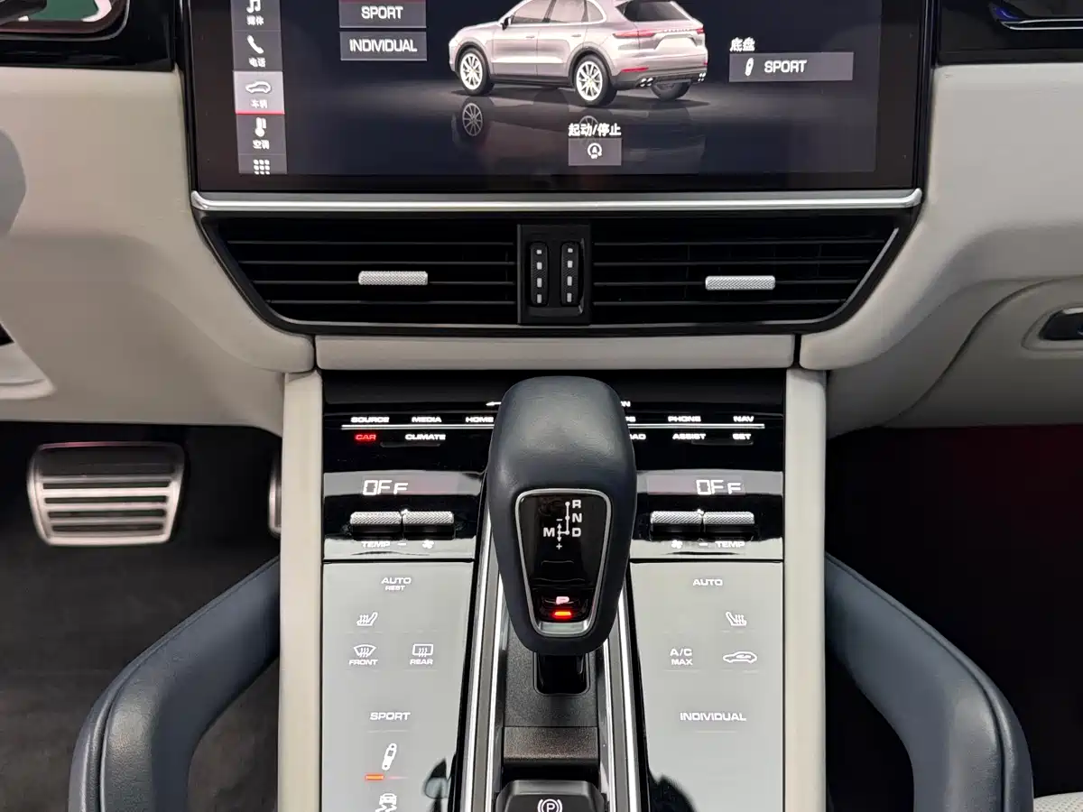 Porsche Cayenne 2018 Cayenne 3.0T фото 26