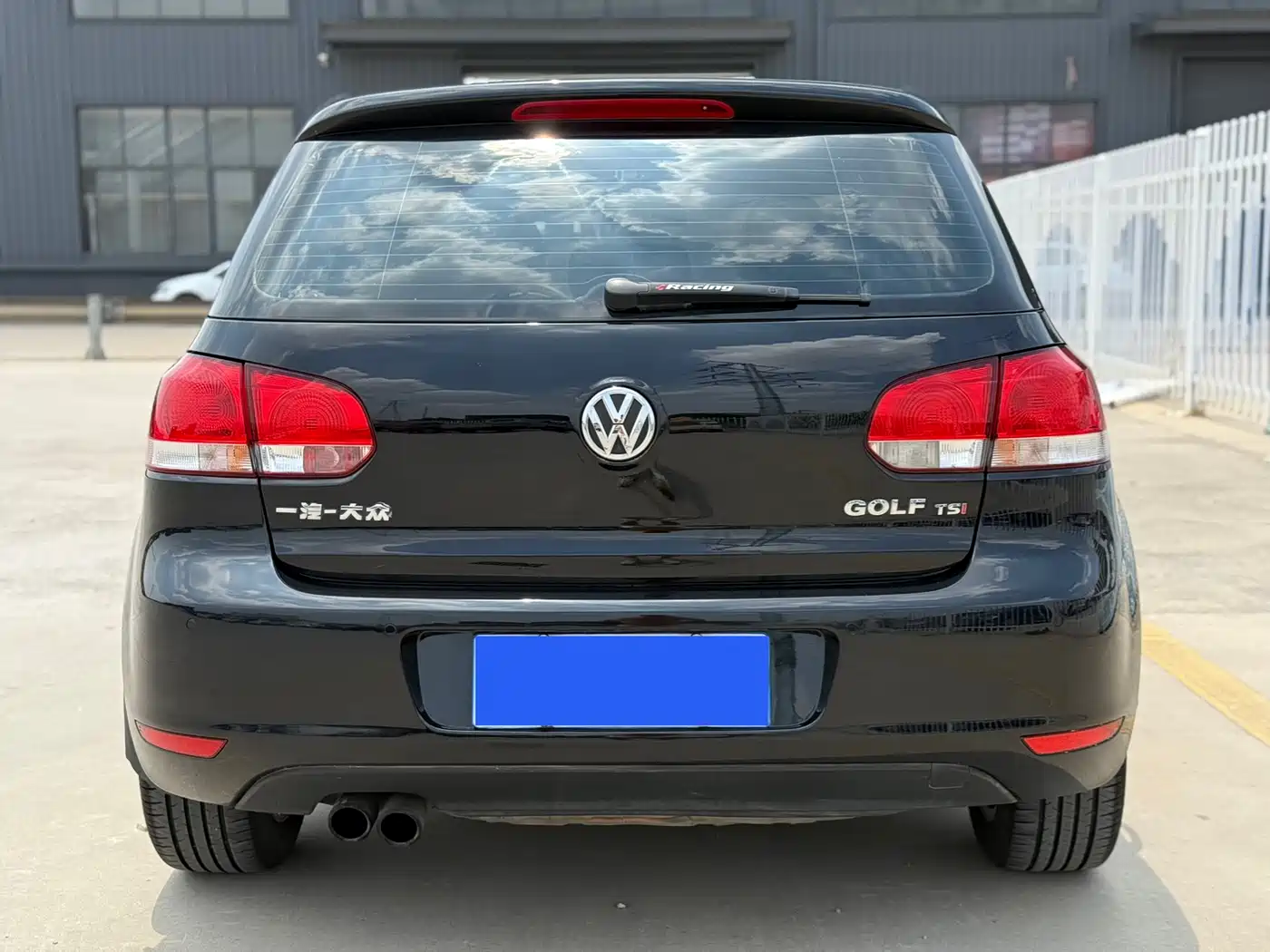 Volkswagen Golf 2011 1.4TSI Auto Comfort фото 5