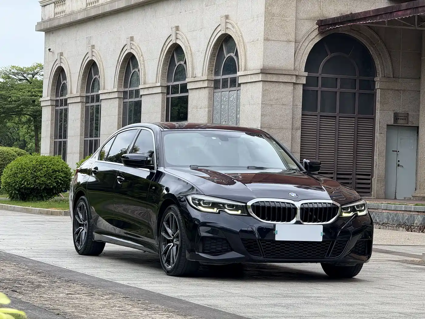 BMW 3 Series 2020 320Li M Sport Package фото 2