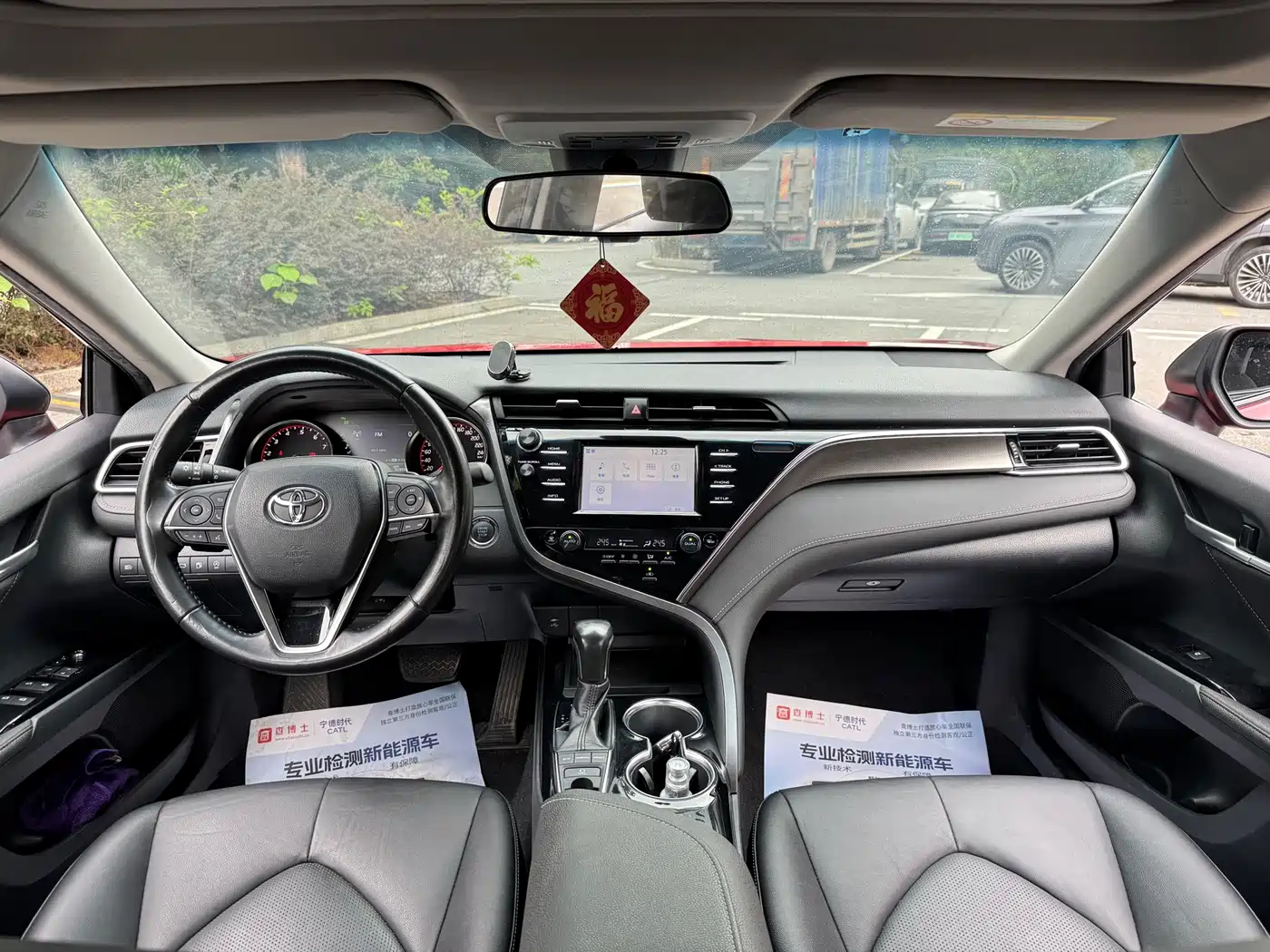 Toyota Camry 2018 2.5S Trend Edition фото 8
