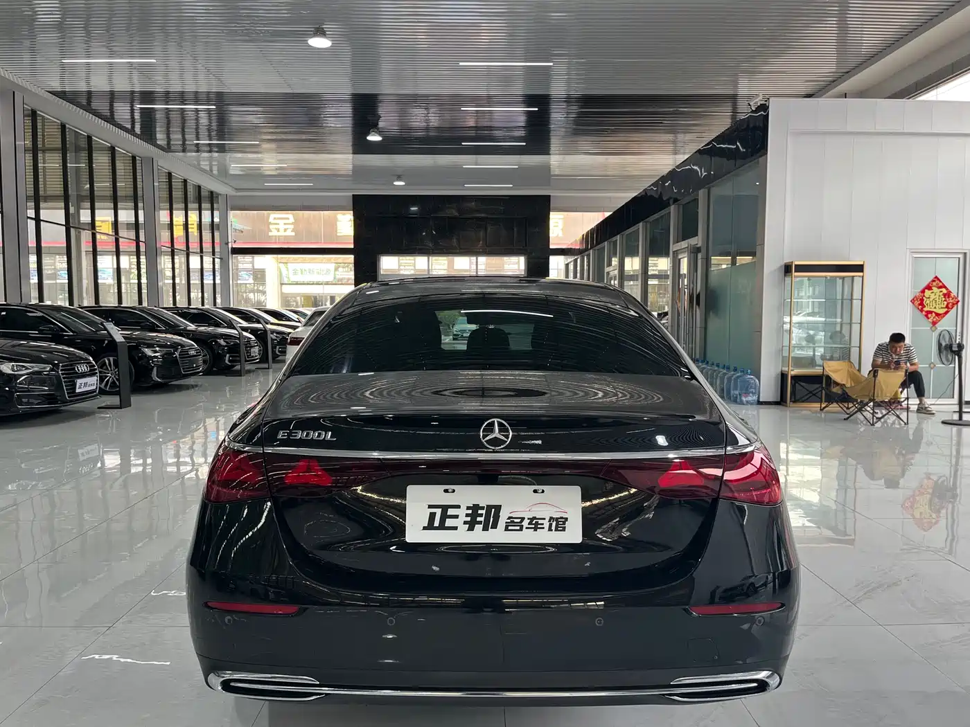 Mercedes-Benz E-Class 2025 E 300 L Fashion фото 4