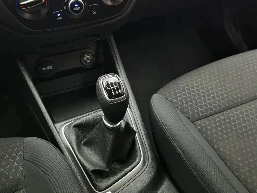Hyundai Verna 2021 2020 1.4L Manual GLS Cool Edition