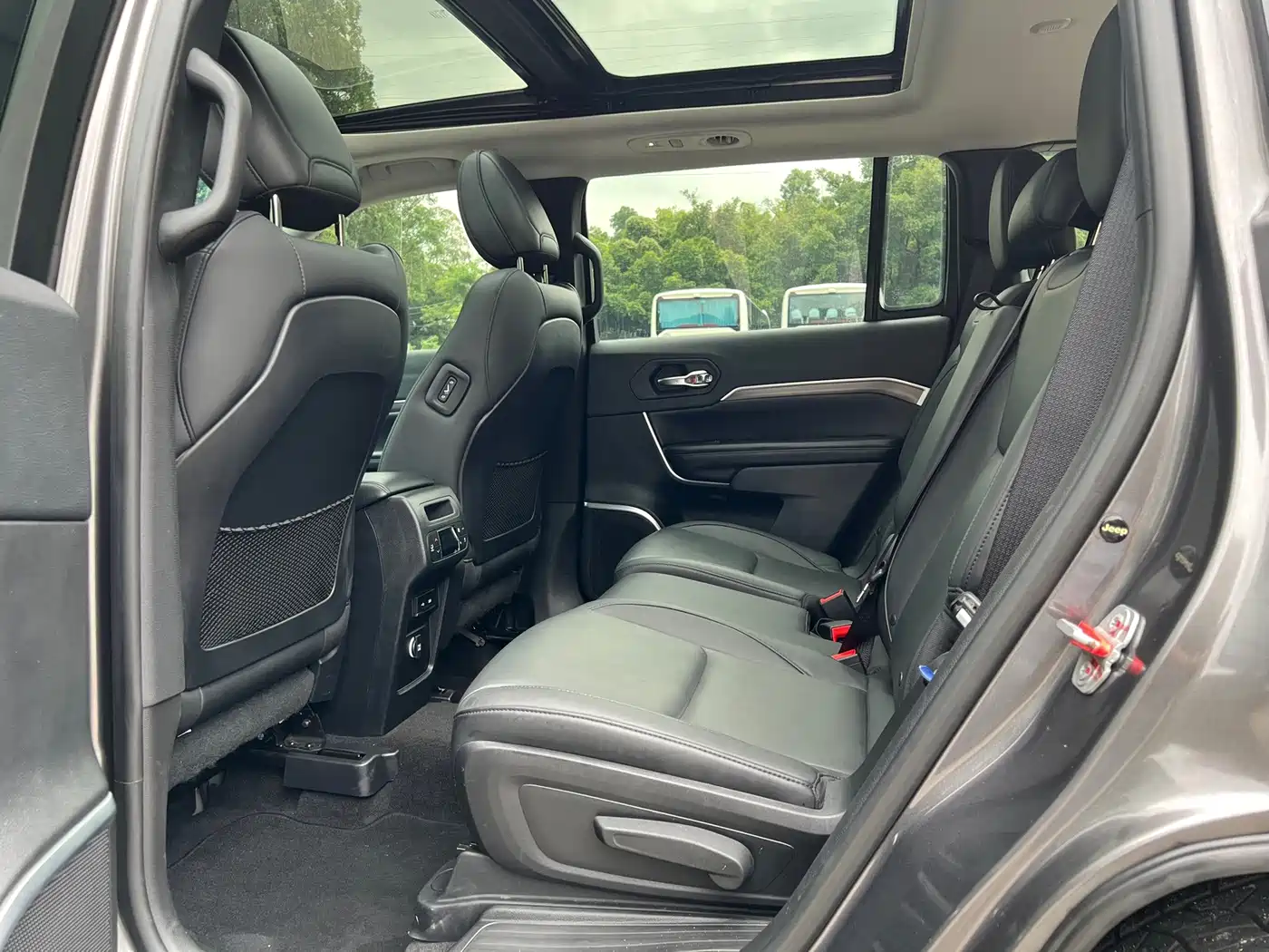 Jeep Grand Commander 2018 2018 2.0T AWD Ultimate Edition (China V)