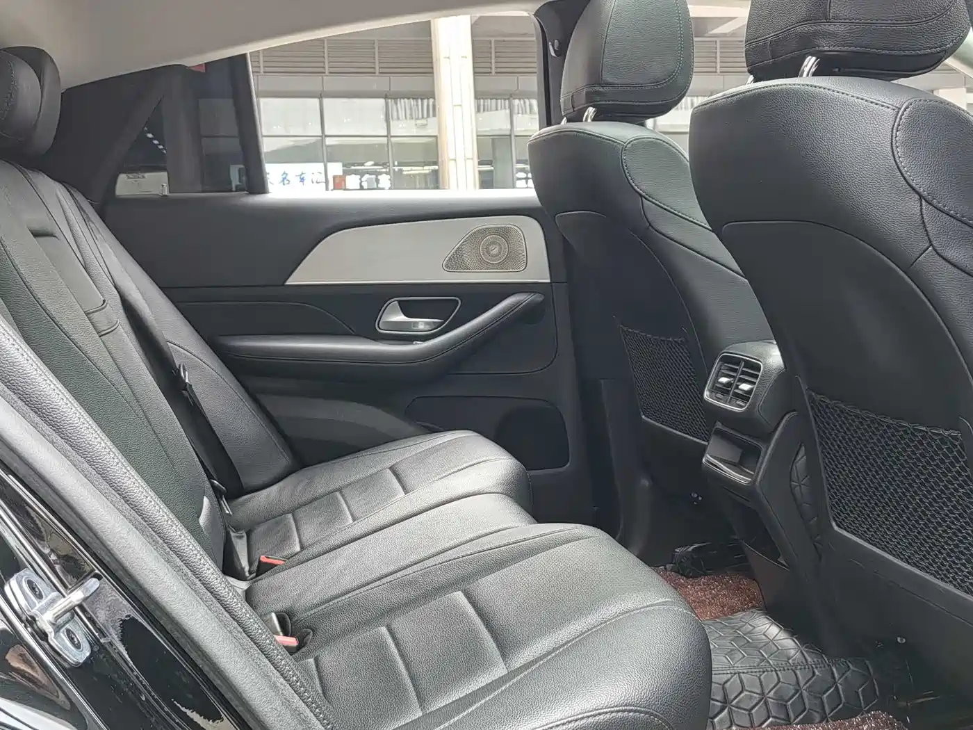 Mercedes-Benz GLE Coupe 2023 GLE 350 4MATIC Coupe SUV Luxury фото 12