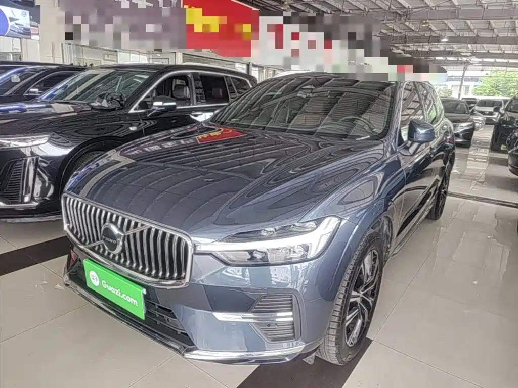Volvo XC60 2022 B5 AWD Inscription