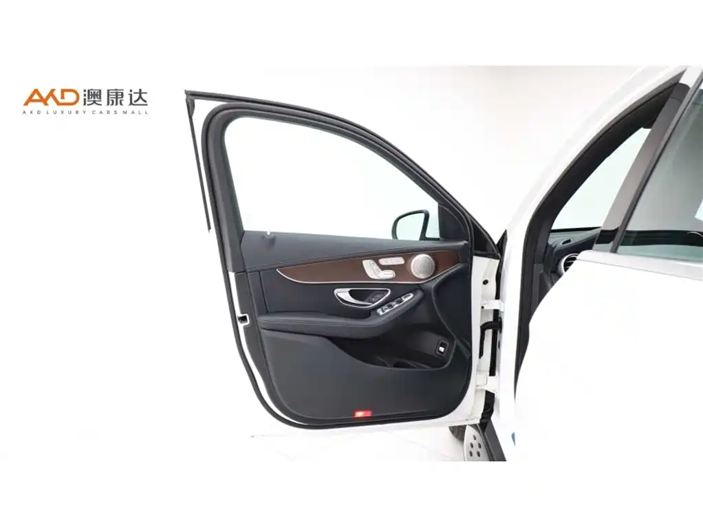 Mercedes-Benz GLC 2022 Facelift GLC 300 L 4MATIC Dynamic фото 10