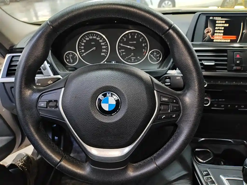 BMW 3 Series 2017 320Li Fashion фото 11