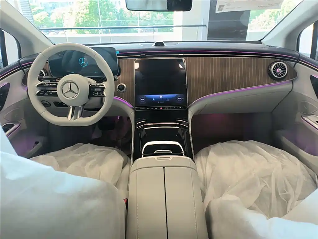 Mercedes-Benz EQE 2025 500 4MATIC Pioneer фото 10