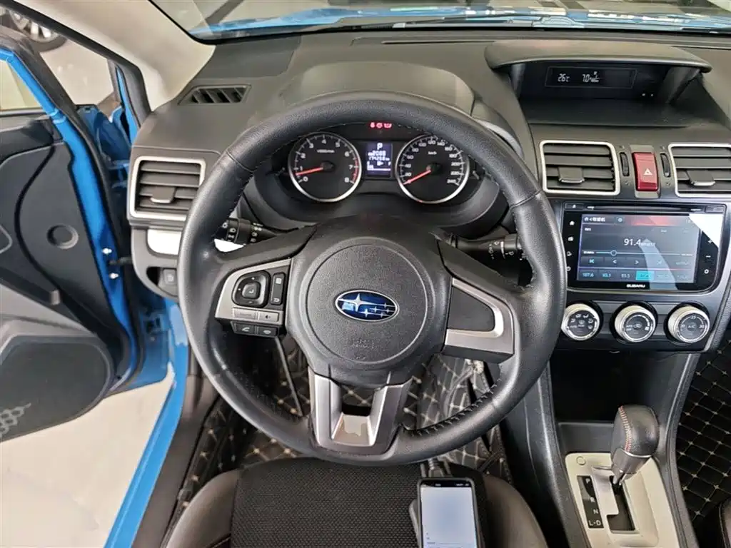 Subaru XV 2016 Model 2.0i Comfort Navigation Edition фото 11