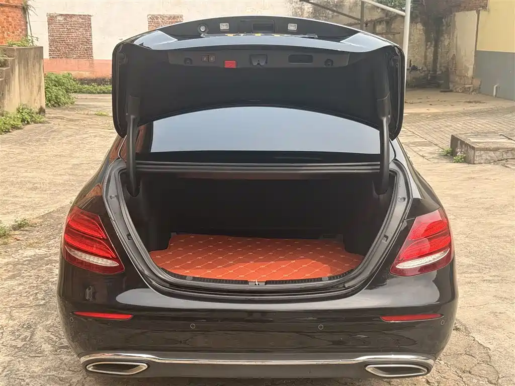 Mercedes-Benz E-Class 2020 Facelift E 260 L фото 3