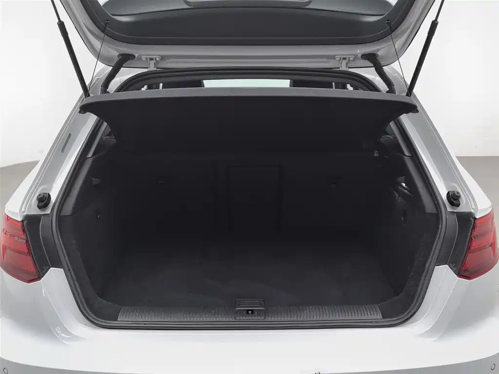 Audi A3 2020 Sportback 35 TFSI Fashion Type China VI фото 16