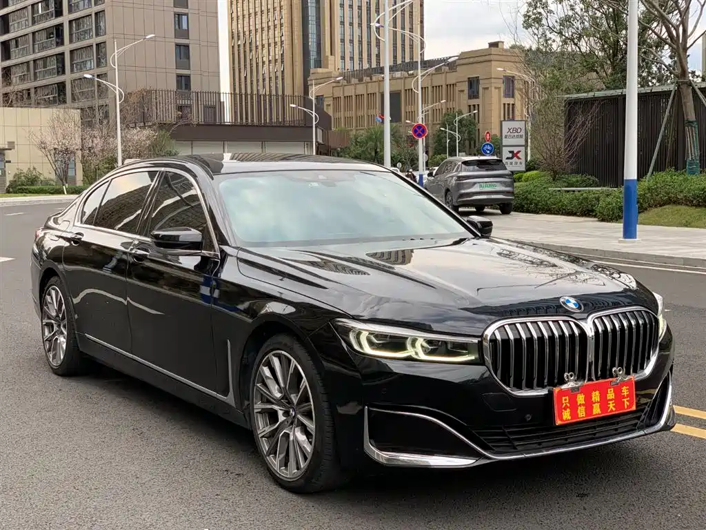 BMW 7 Series 2021 Model 730Li Luxury Package фото 3