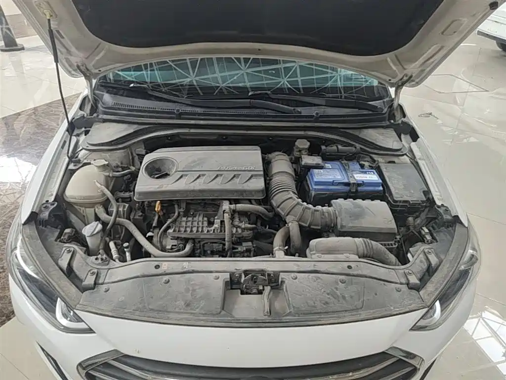 Hyundai Elantra 2016 1.4T DCT Dynamic·Vitality фото 20