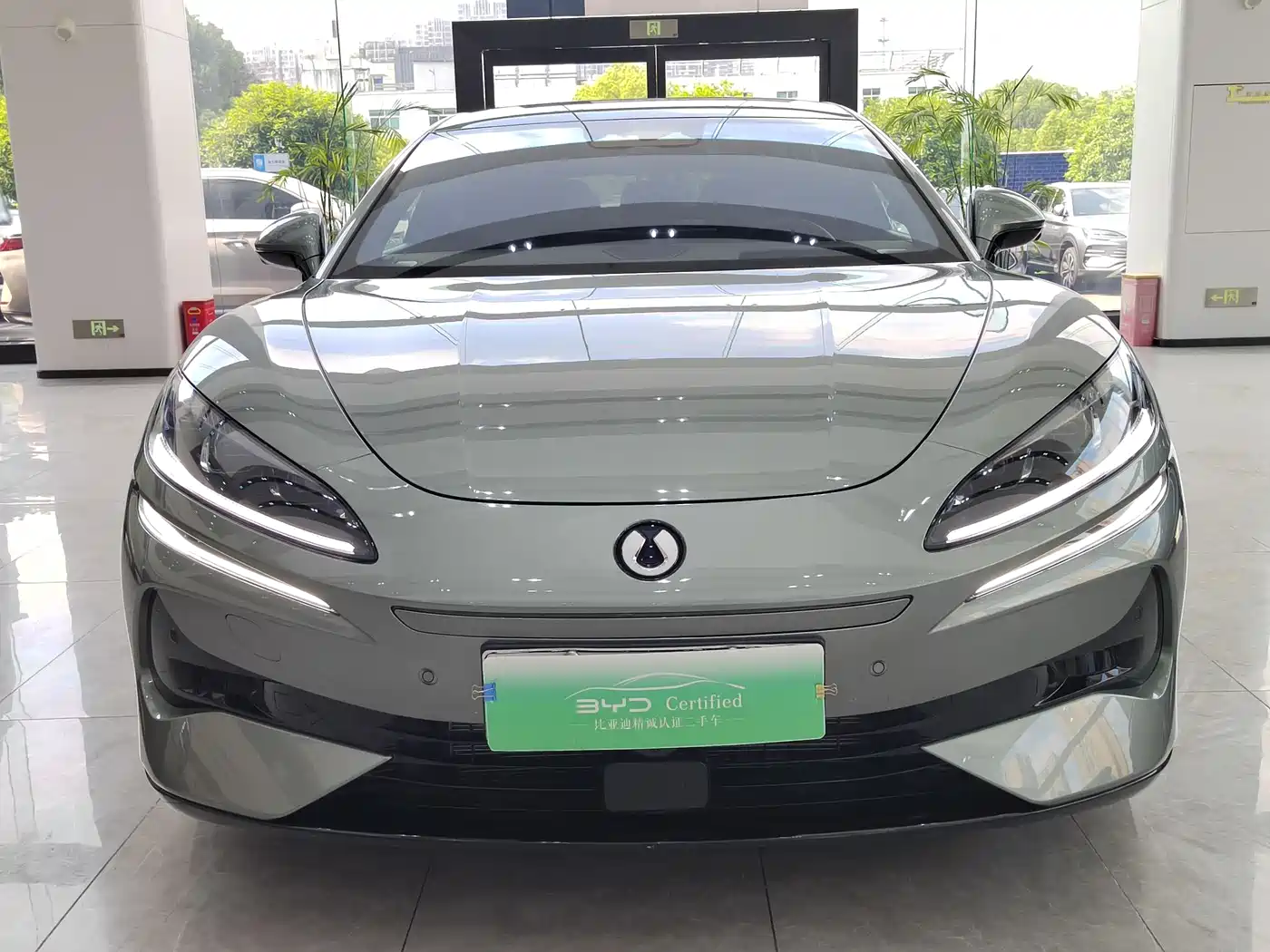 Denza Z9GT 2024 1100 AWD Ultra Edition фото 2