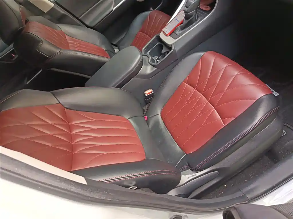 Toyota RAV4 Rongfang 2020 2.0L CVT 2WD Trend Edition фото 19