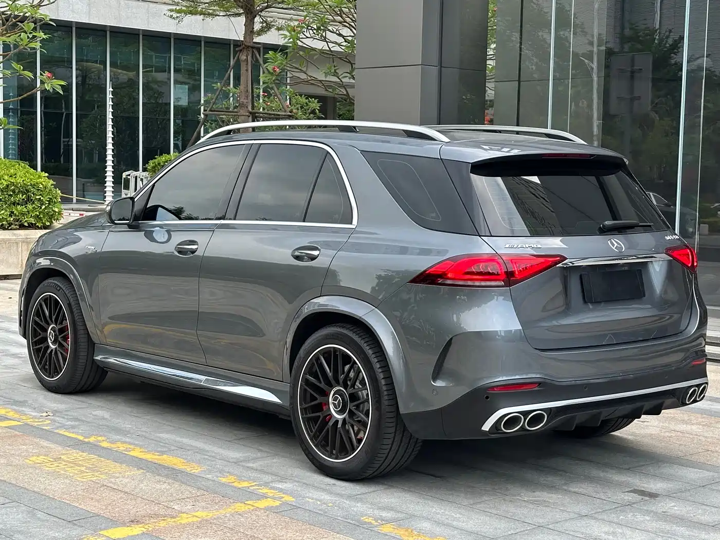Mercedes-Benz GLE AMG 2023 AMG GLE 53 4MATIC+ фото 14
