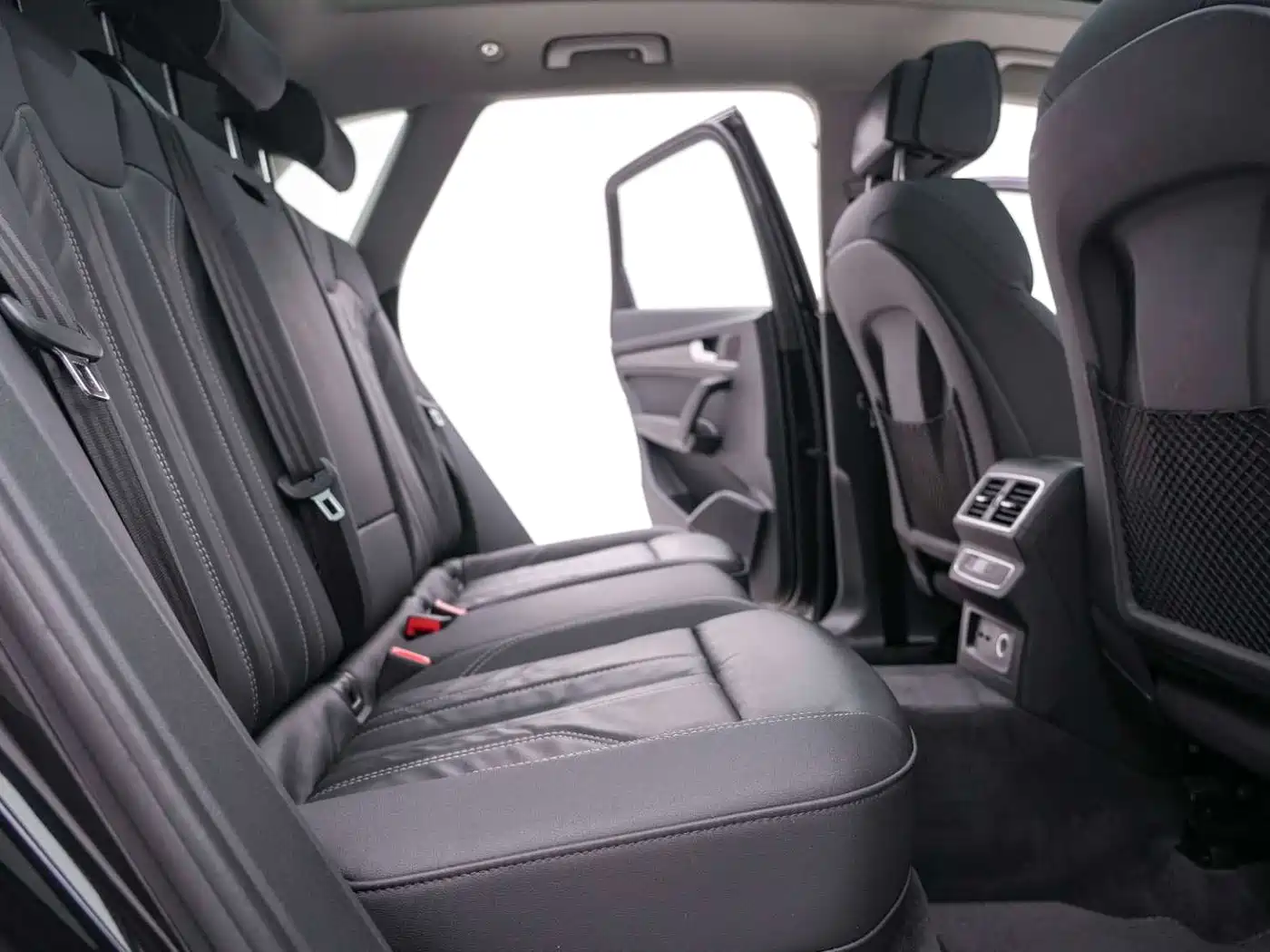 Audi Q5L 2022 Facelift 40T Luxury Dynamic фото 25